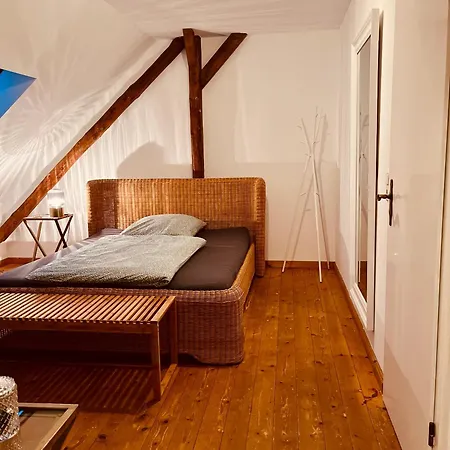 B E D & A G E D E S I G N -medium- Wunderschoenes Mit Bad B E D & A G E D E S I G N -small- Wunderschoenes Mit Bad Rechnungserstellung Fuer Geschaeftsreisende & Firmen *