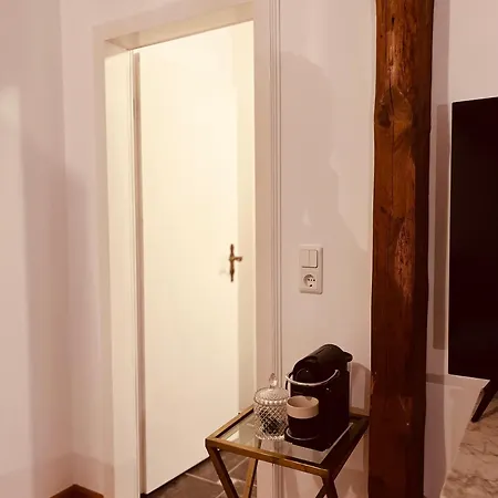 B E D & A G E D E S I G N -medium- Wunderschoenes Mit Bad B E D & A G E D E S I G N -small- Wunderschoenes Mit Bad Rechnungserstellung Fuer Geschaeftsreisende & Firmen