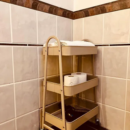 B E D & A G E D E S I G N -medium- Wunderschoenes Mit Bad - Rechnungserstellung Fuer Geschaeftsreisende & Firmen Apartament