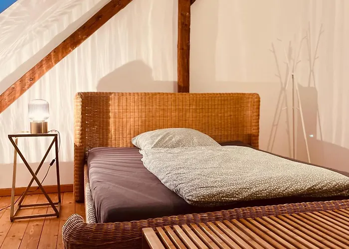 B E D&a G E D E S I G N -medium- Wunderschönes Mit Bad - Rechnungserstellung Für Geschäftsreisende&firmen