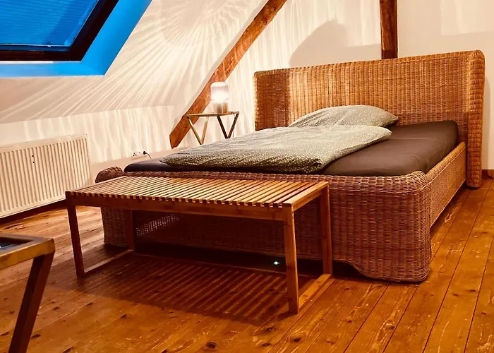 Apartman B E D & A G E D E S I G N -medium- Wunderschoenes Mit Bad - Rechnungserstellung Fuer Geschaeftsreisende & Firmen *